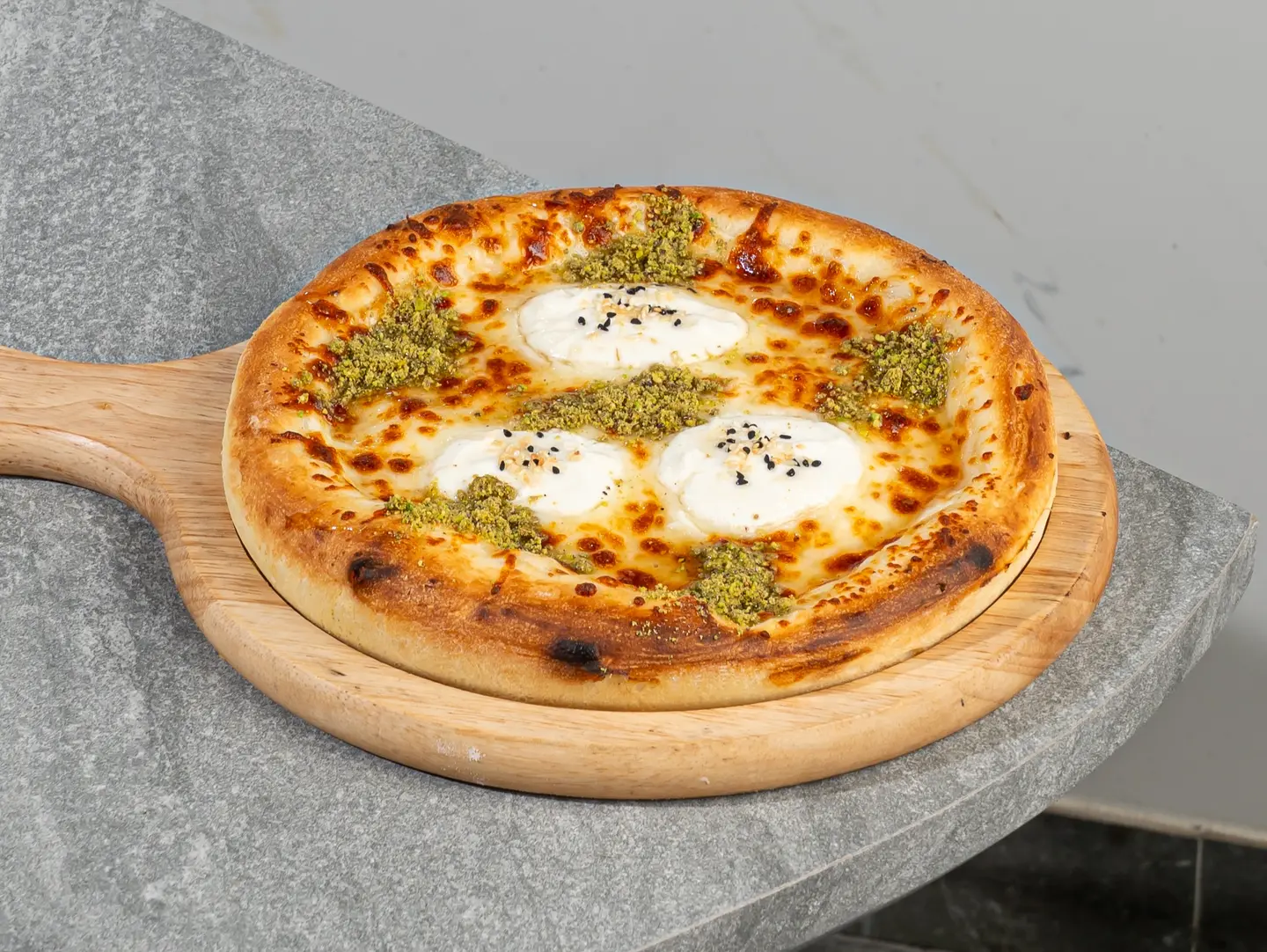 Ash Albulbul With Pistachio - Small