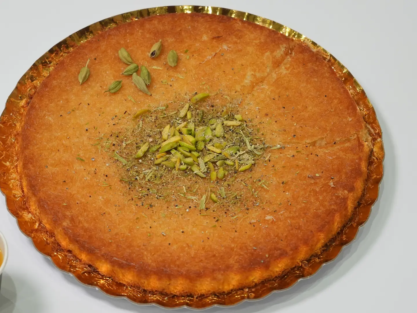 Lattes Mahila Kunafa