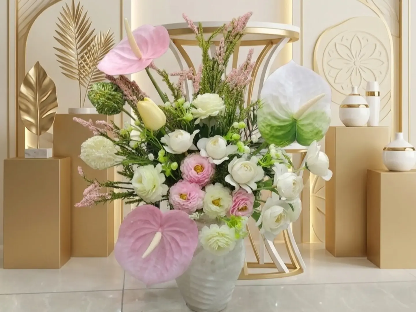 White Diamond Vase