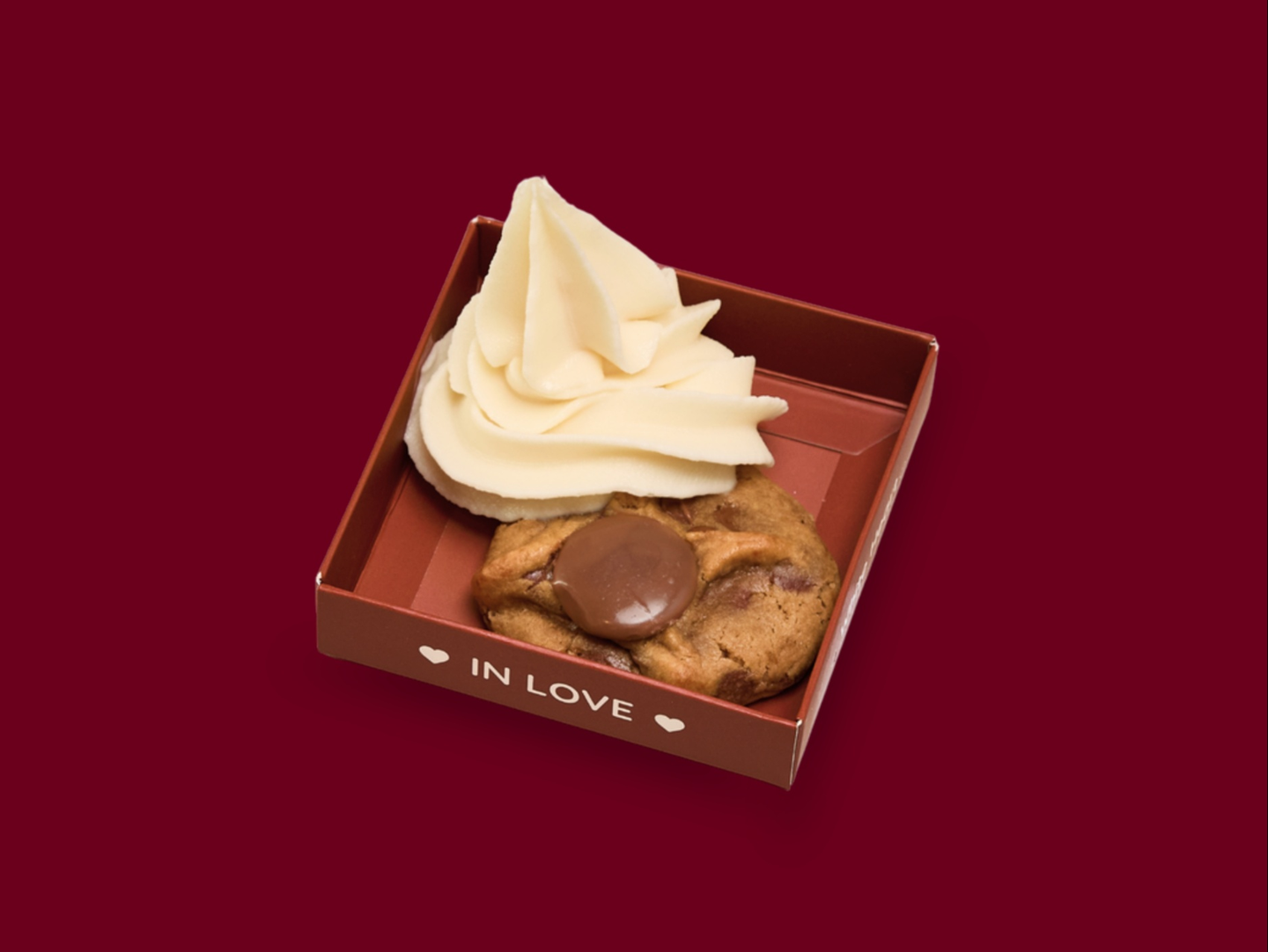Classic Cookies With Ice Cream