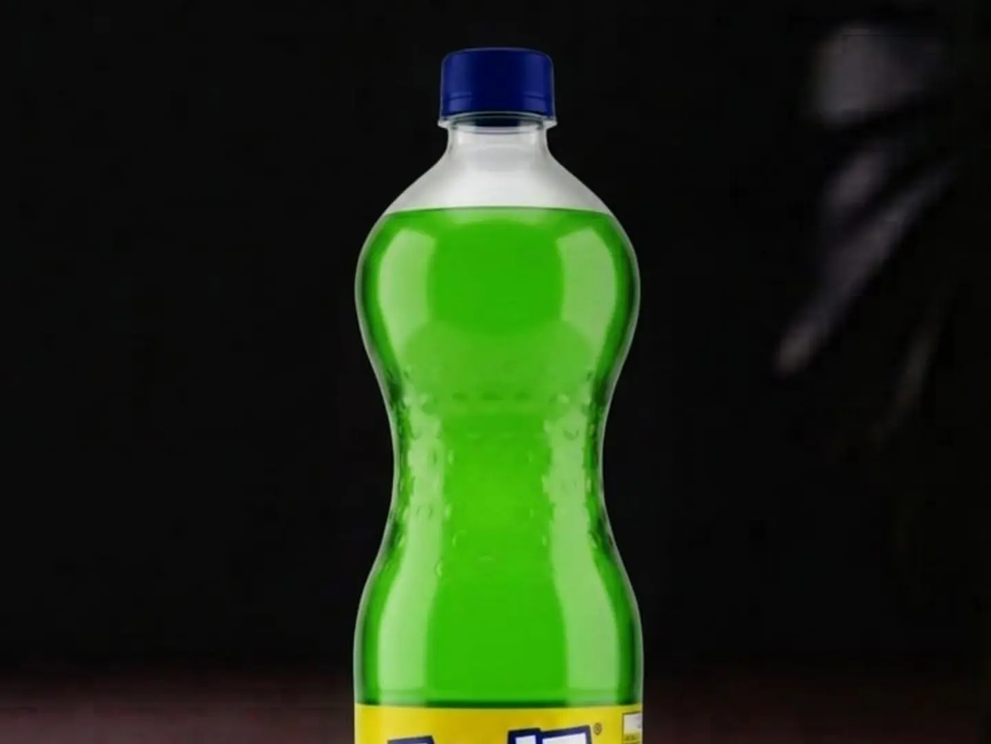 Fanta Citrus Medium