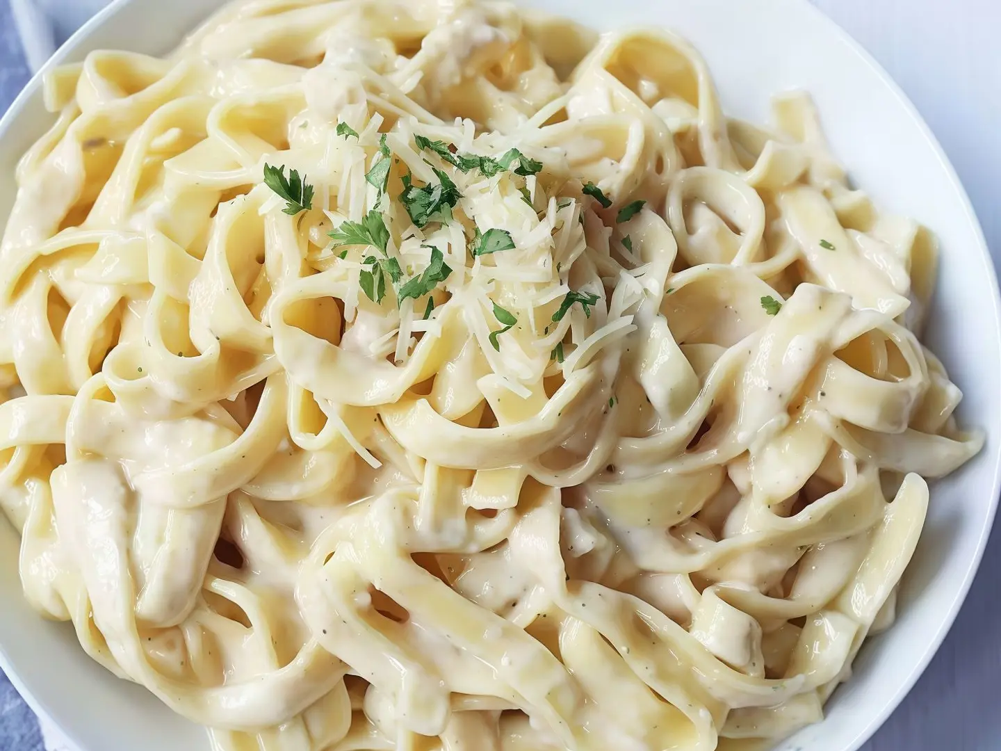 باستا فوتشيني شيش طاووق دجاج