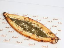 فطيرة لبنه زعتر