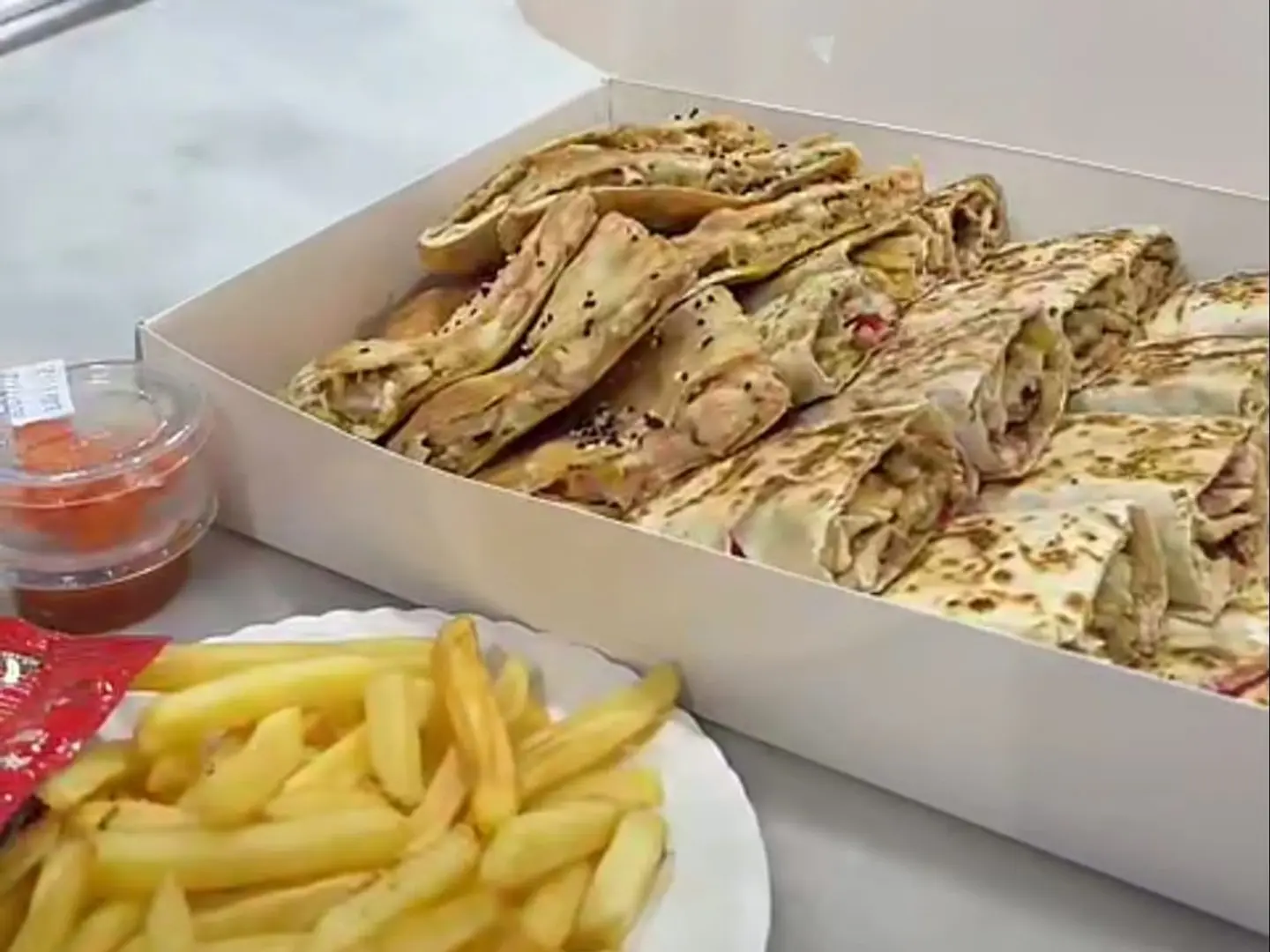 بوكس مادلين - بوكس مادلين كبير