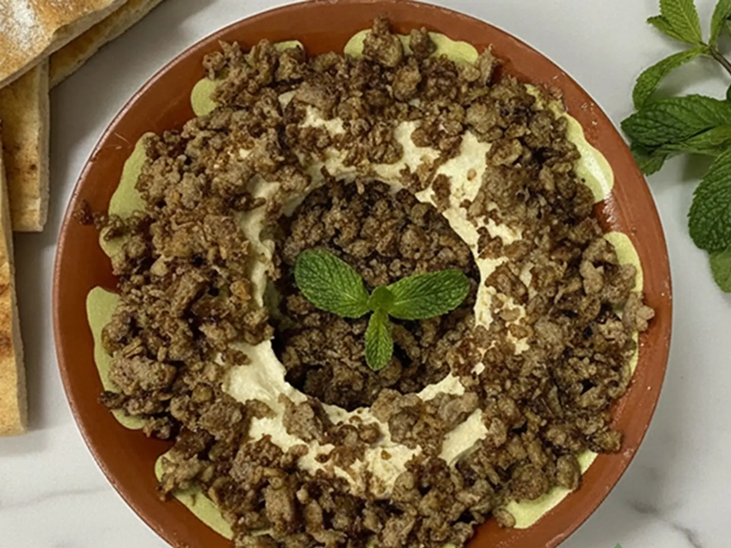 Hummus With Meat