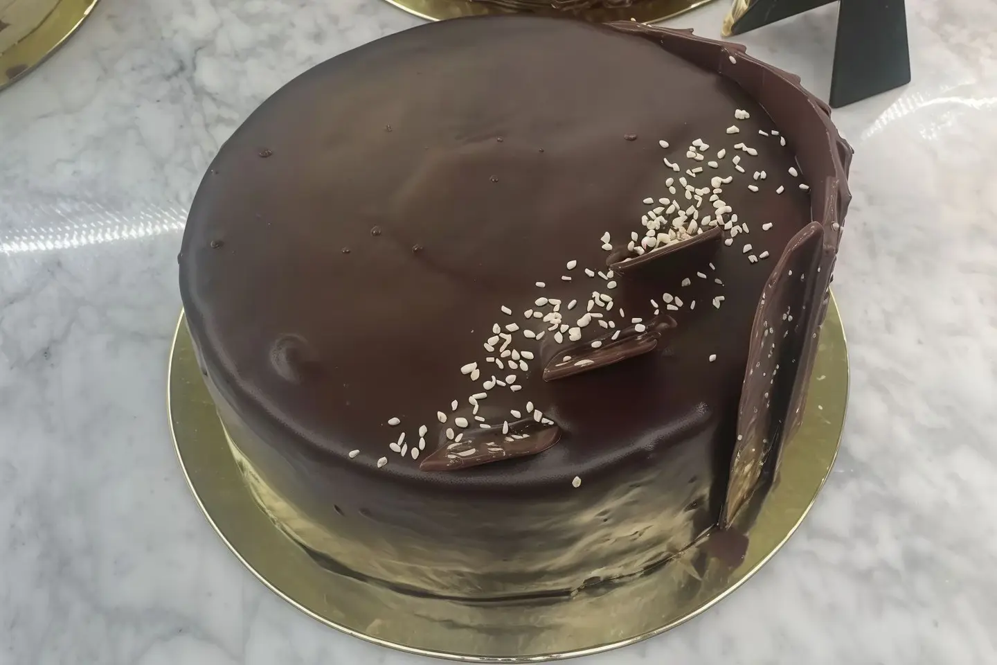 Chocolate Cake M