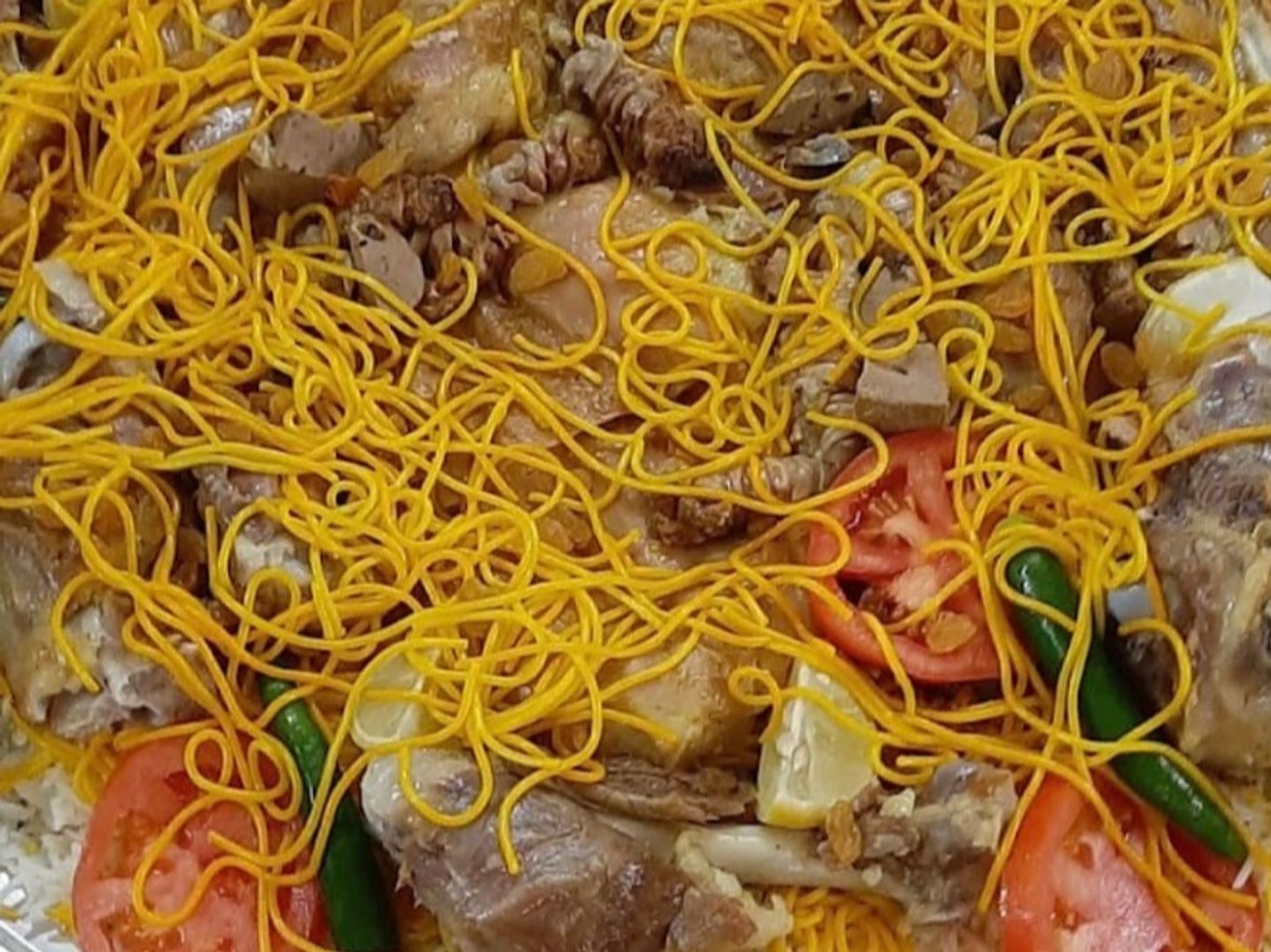 حبة دجاج حنيذ مثلوثه
