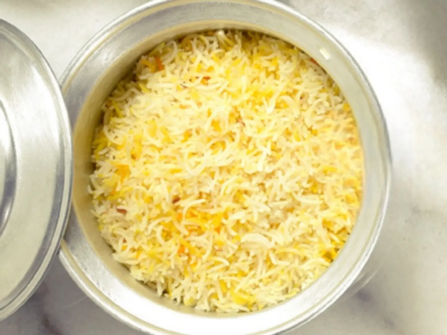 أرز أبيض زعفران