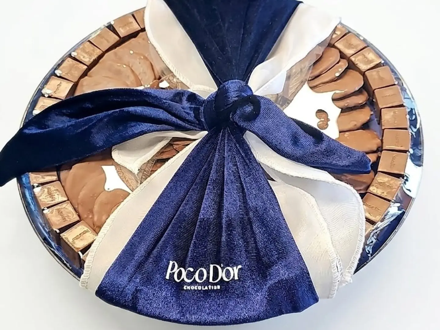 Poco Dor Mixed Chocolate Plate