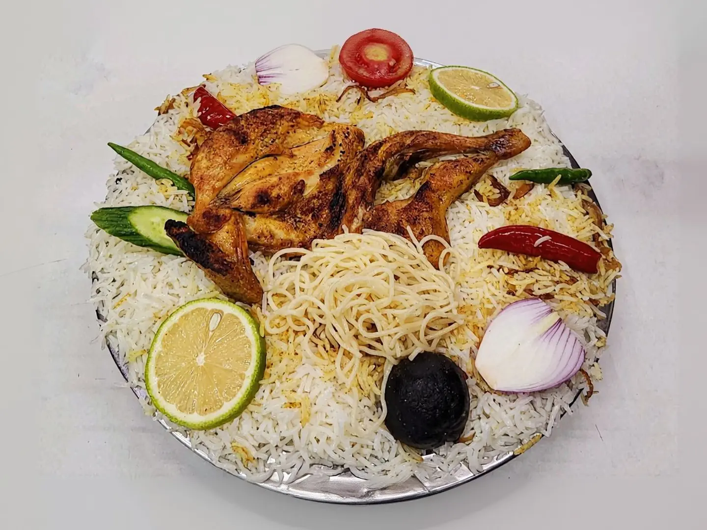 نصف دجاجة مظبي
