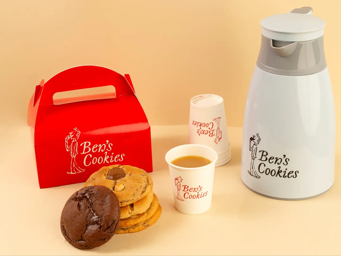 ترمس قهوة سعودية و بوكس كوكيز 7حبات