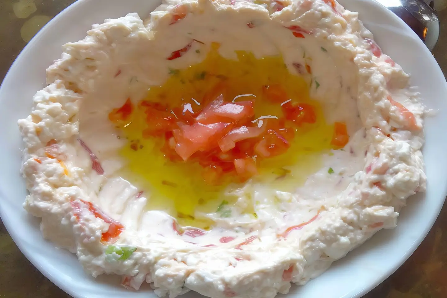 صحن جبنة سائلة