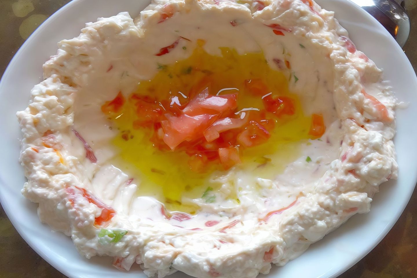 صحن جبنة سائلة