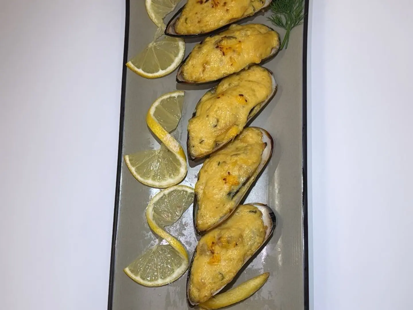 محار بالجبن