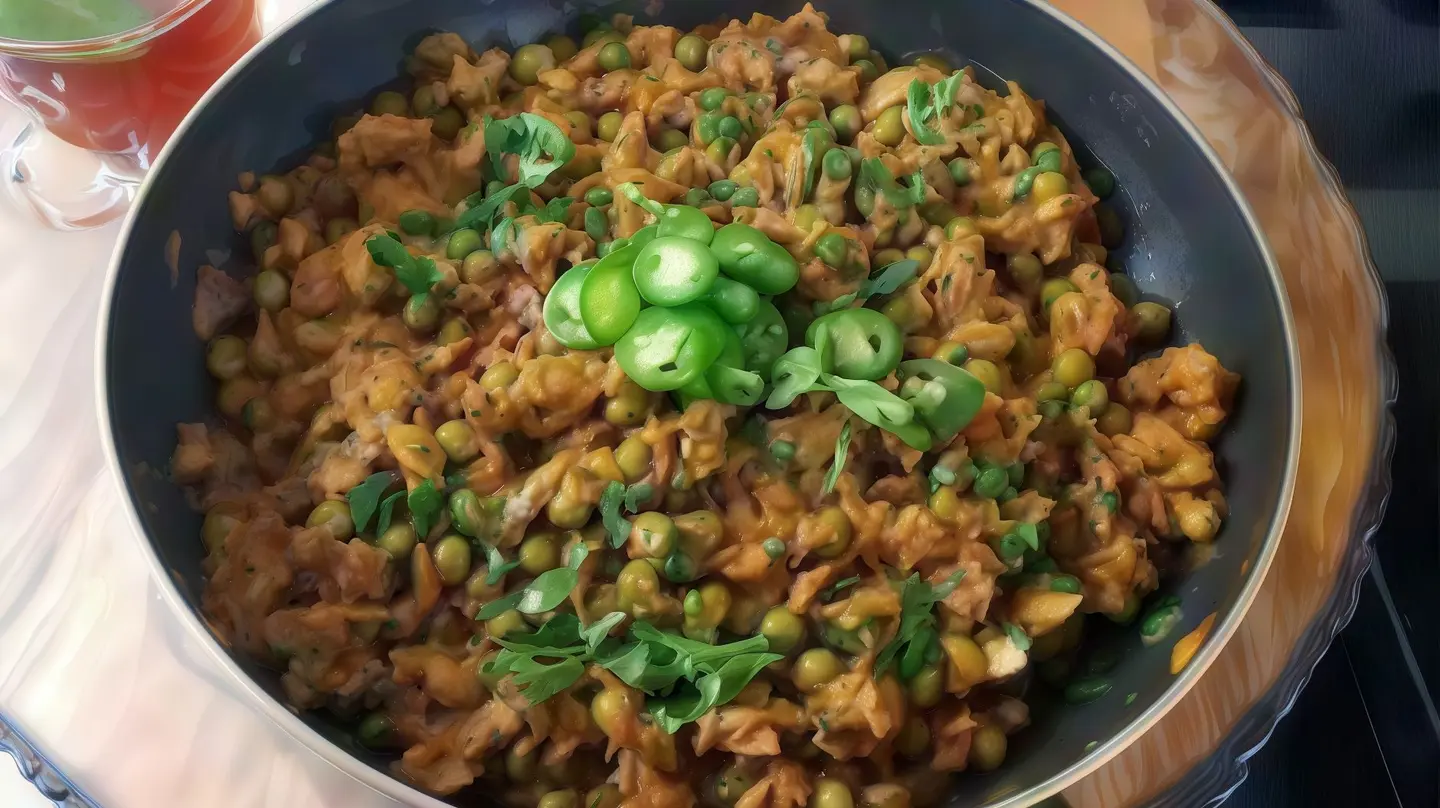 Peas  With Tuna And Cheese