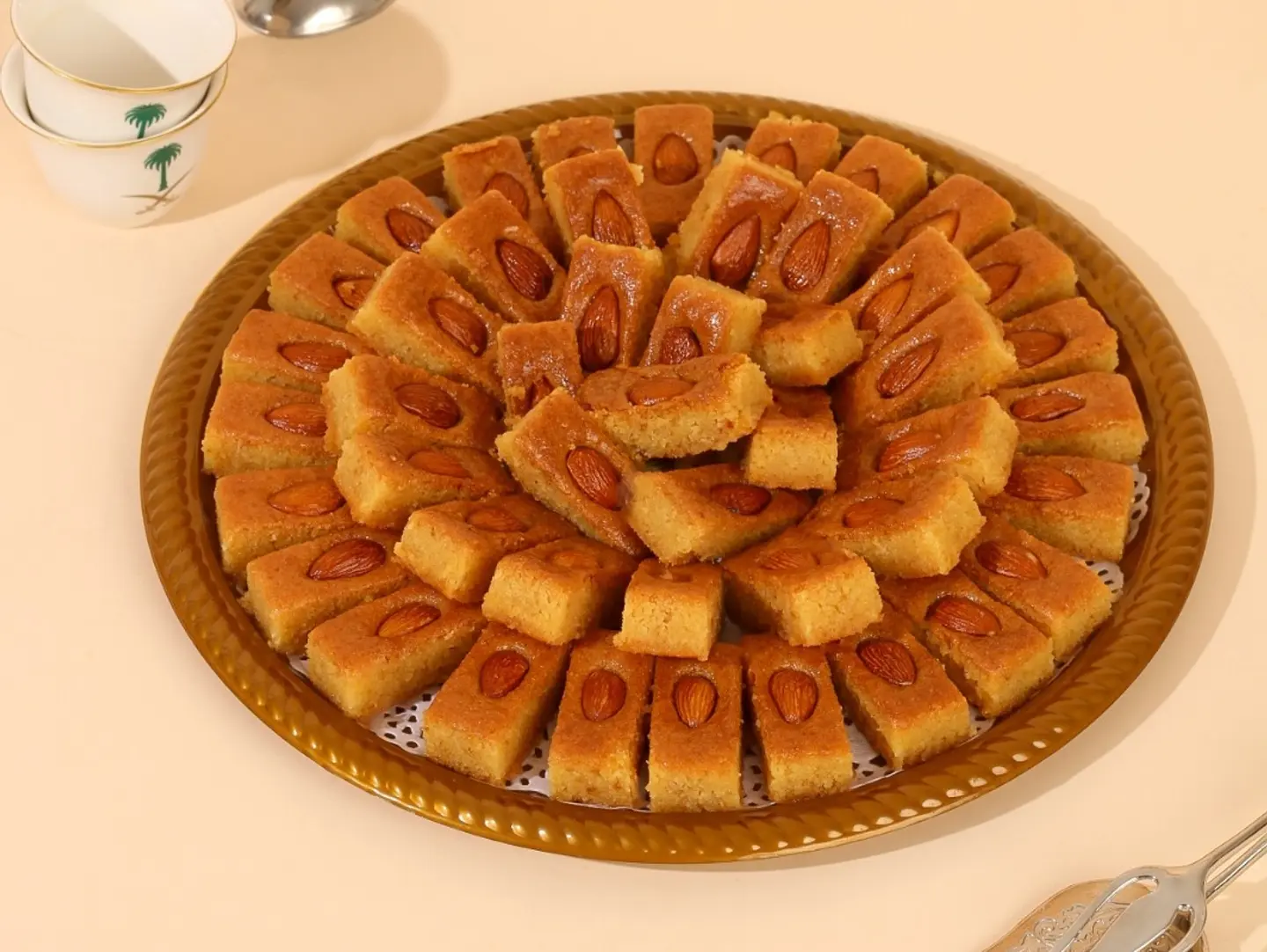 بسبوسه سادة بالكيلو