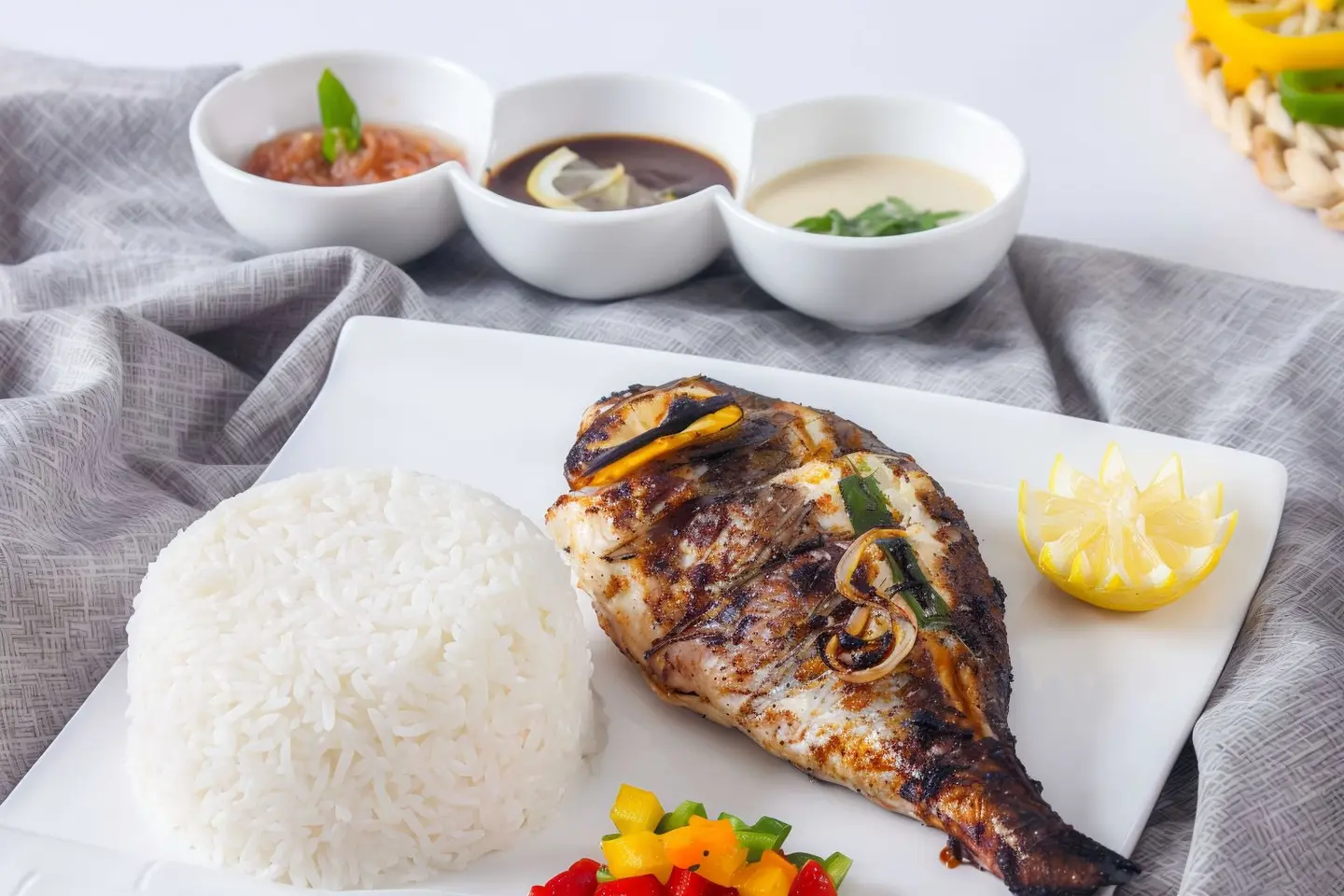 وجبة سمك شعور مشوي