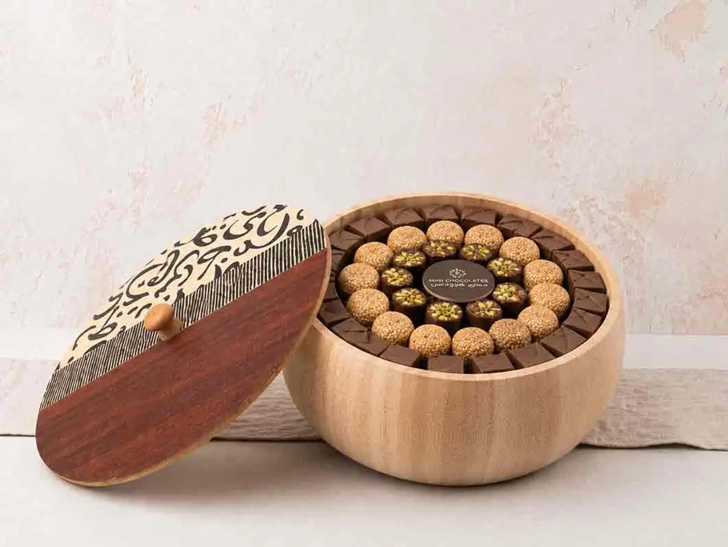 Shell Shaped Tray