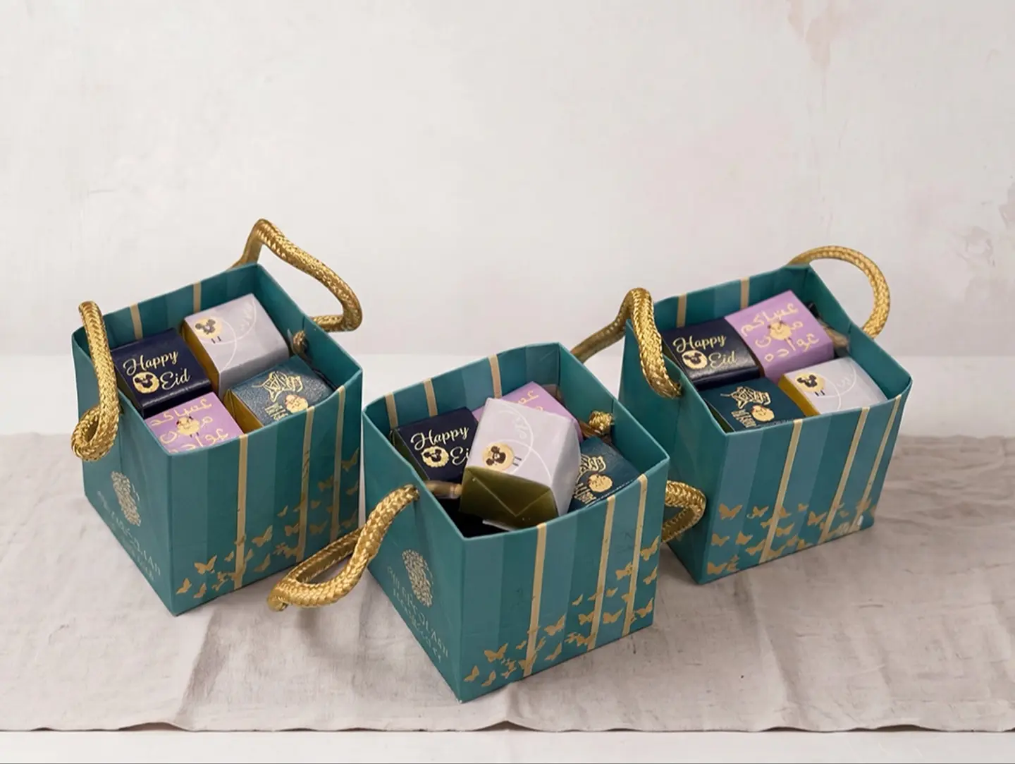 Eid Giveaway 4 Pieces Of Chocolate