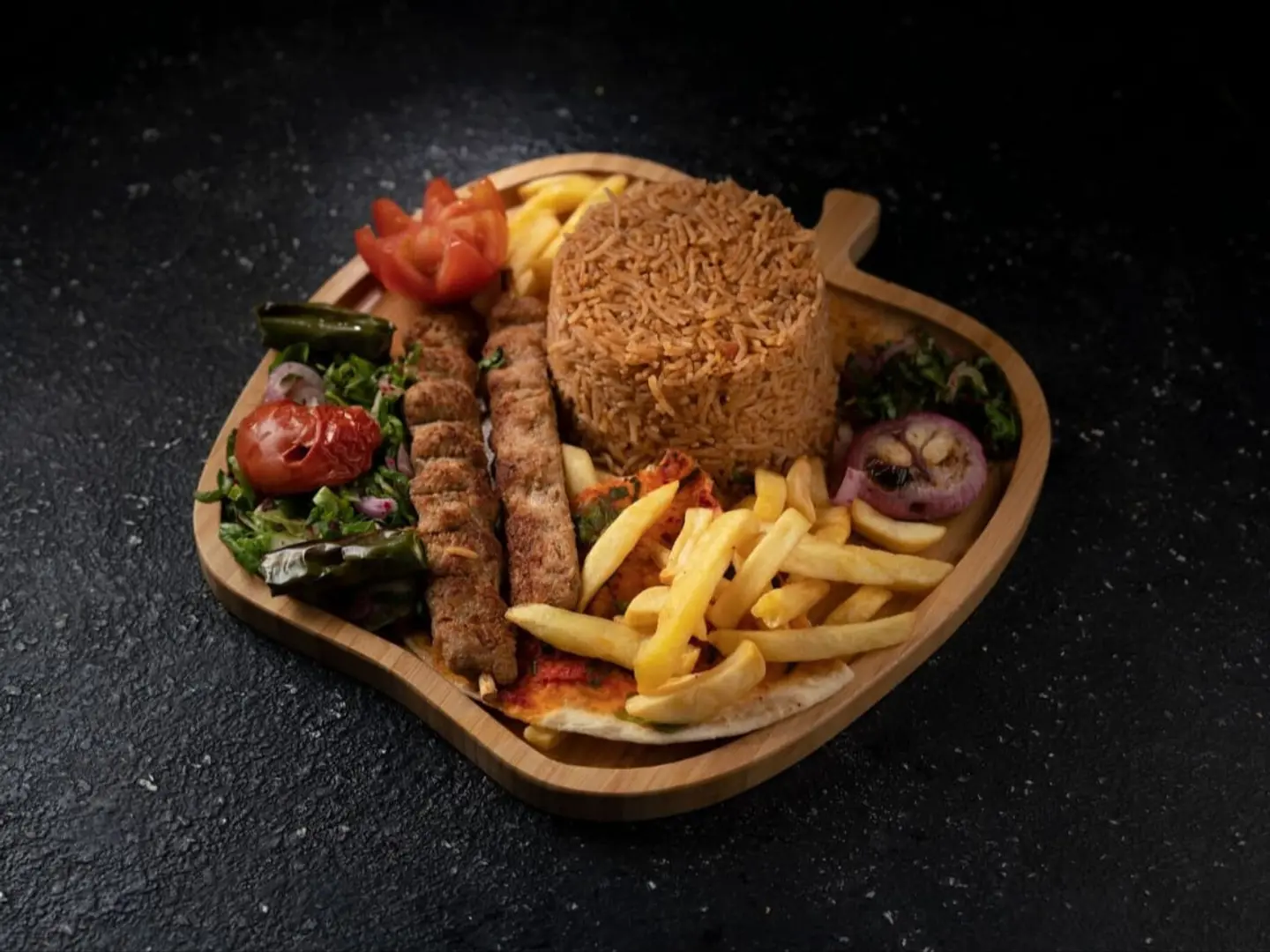 كباب دجاج مع رز - وسط