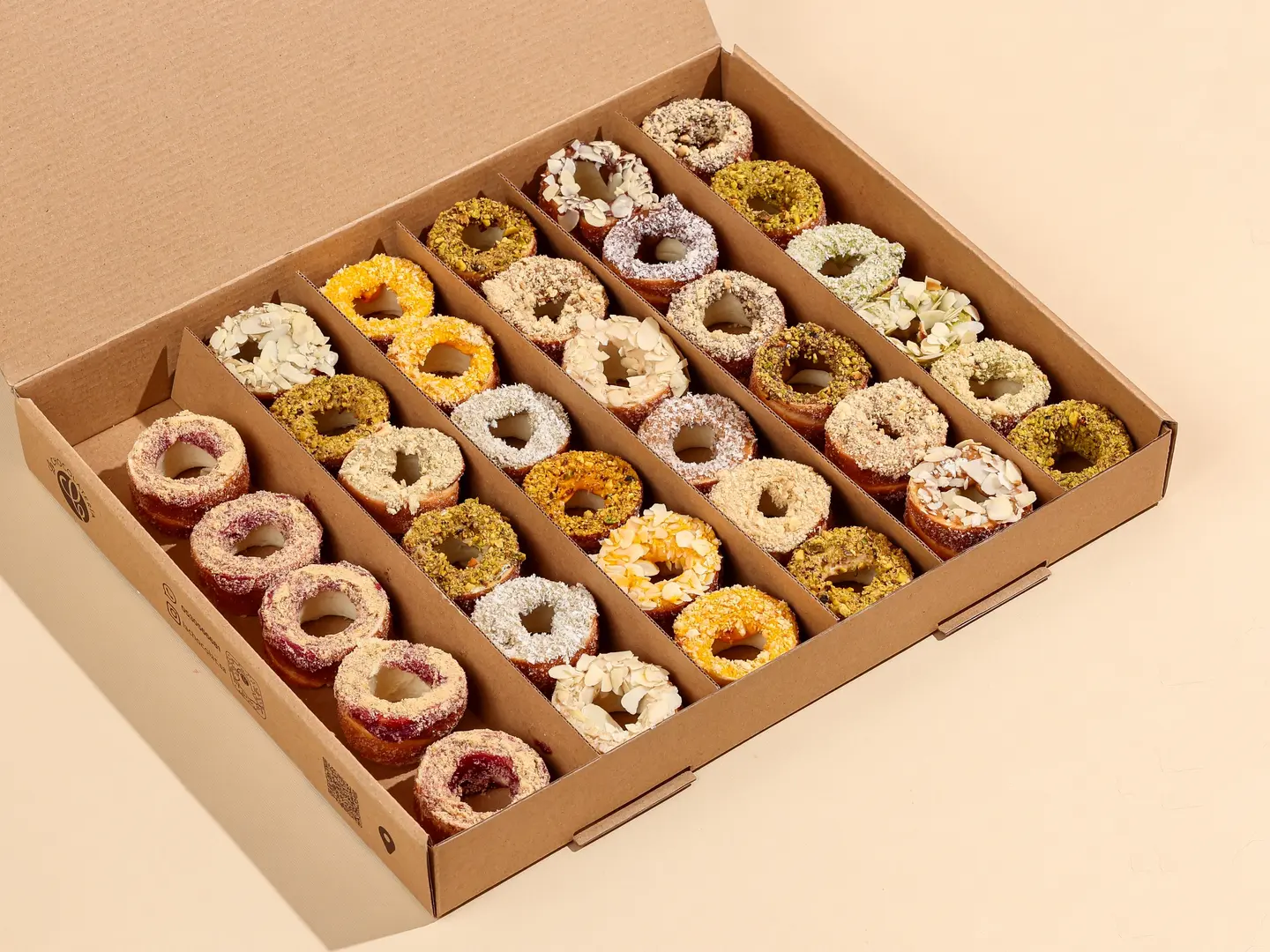 Happiness Box 35 Pcs Stuffed Chimney