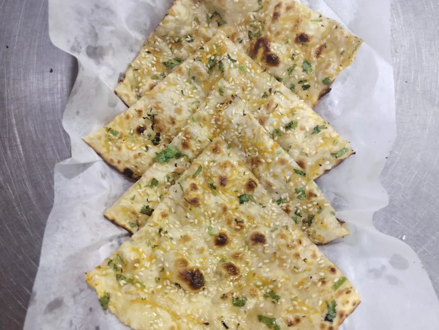 خبز نان بالزبدة