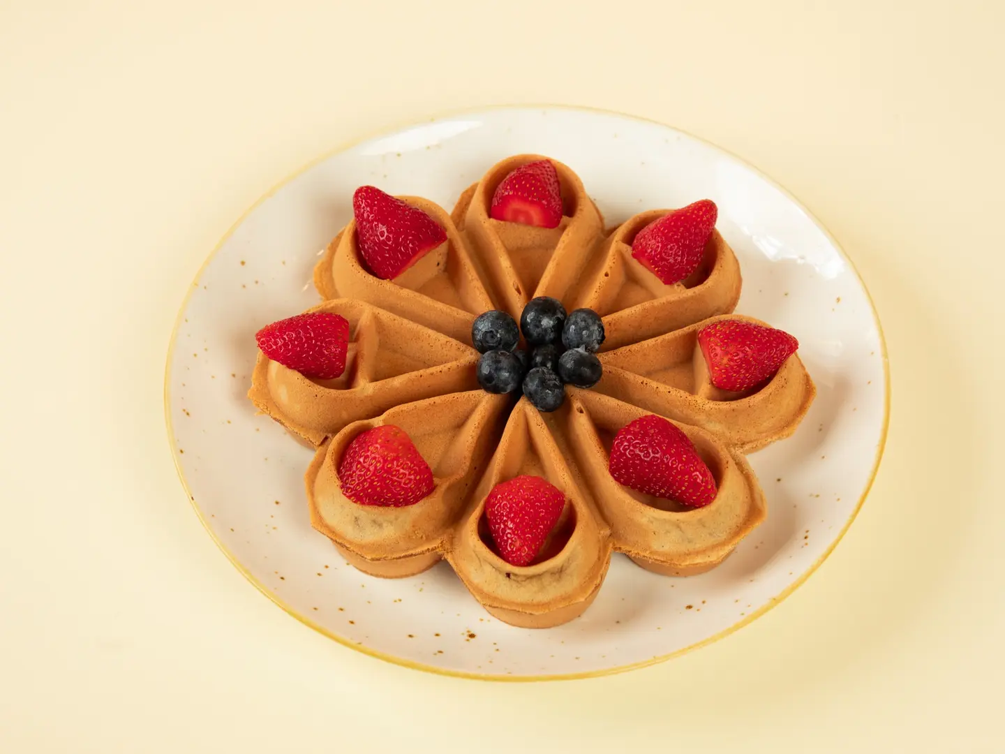 Strawberry Waffle Medium