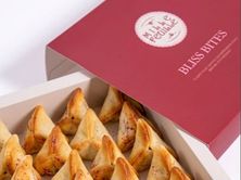 فطاير سبانخ، علبة وسط