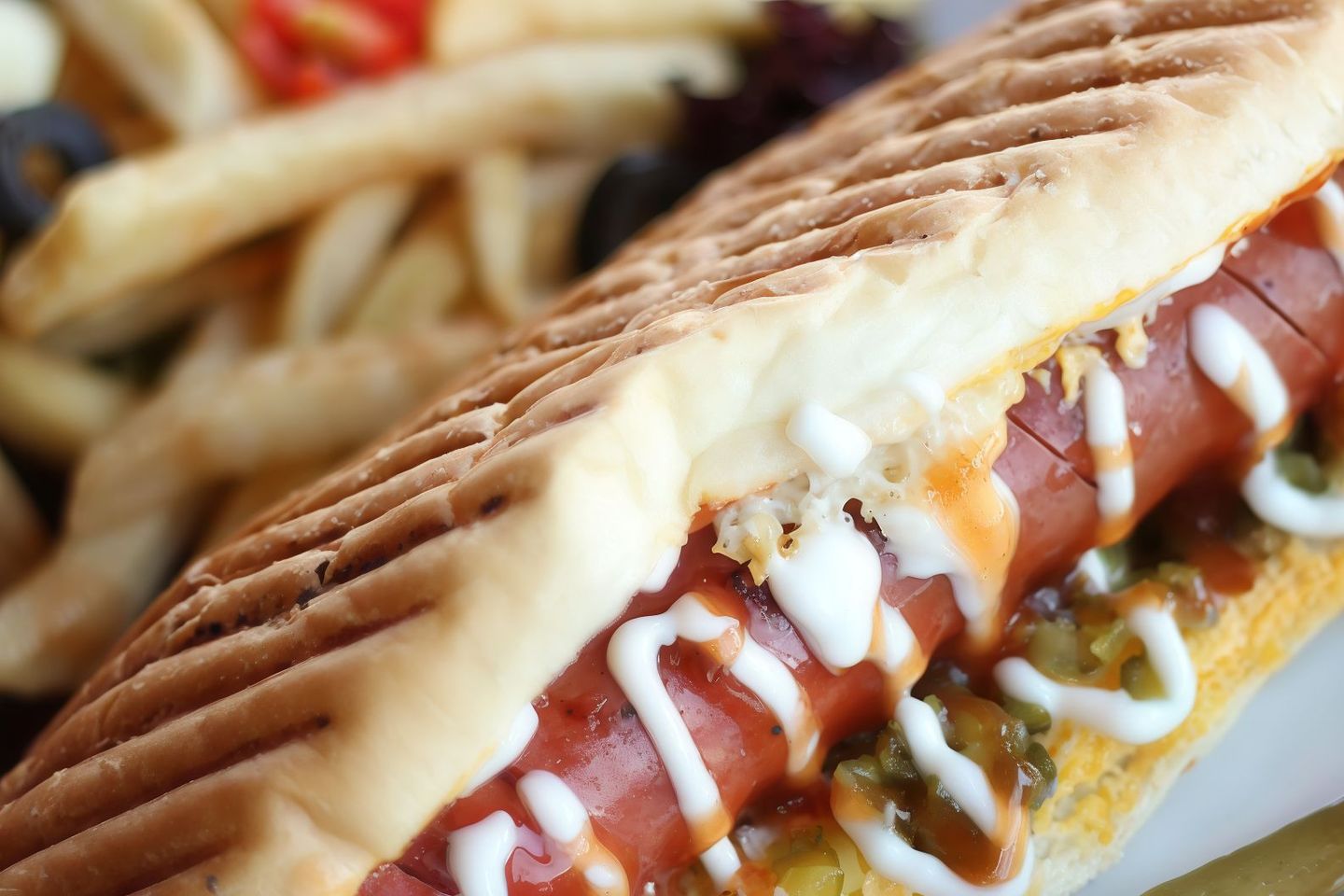 Sandawich Hotdog With Egg