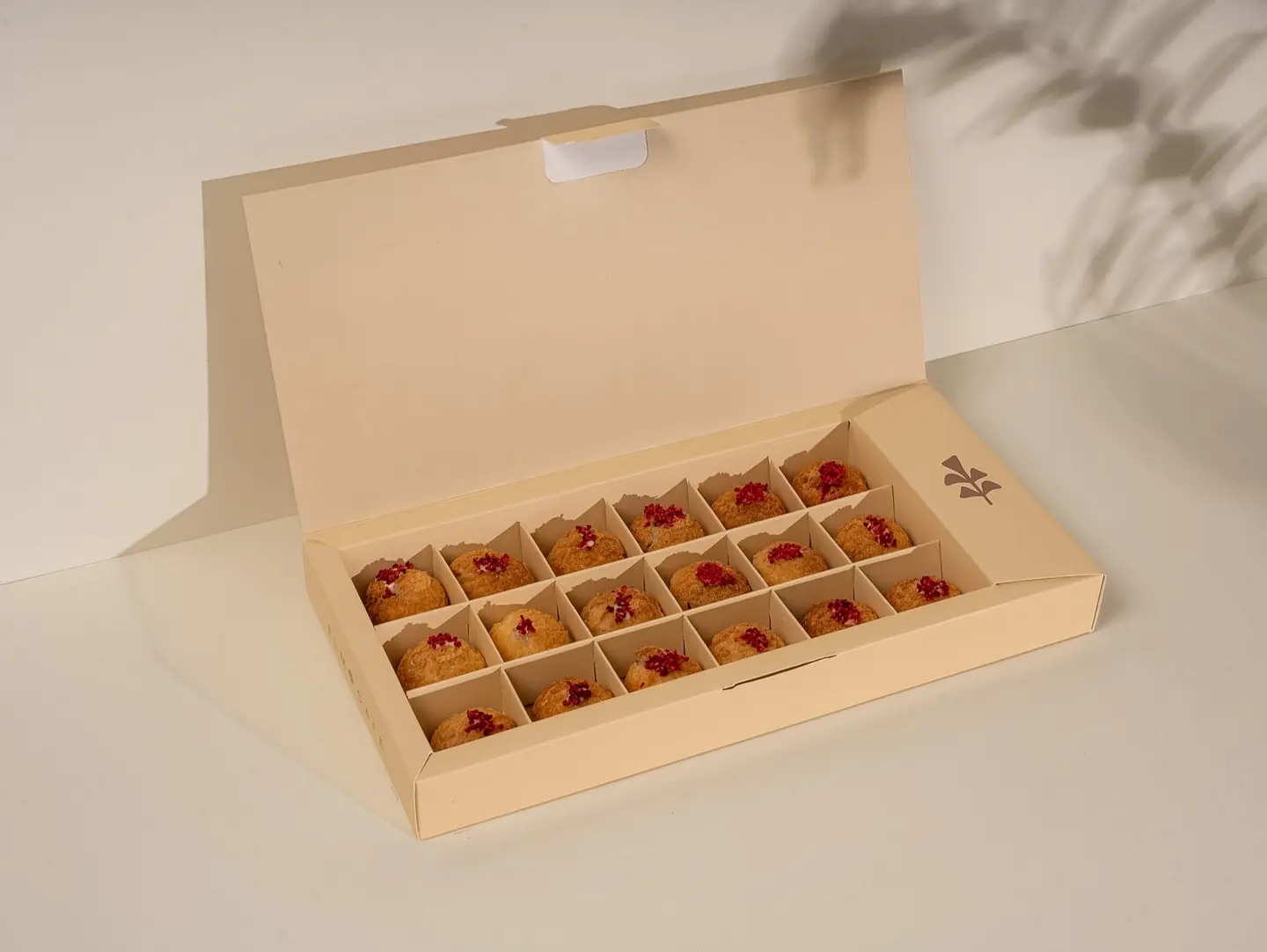 Cheesecake Patie Choux Box
