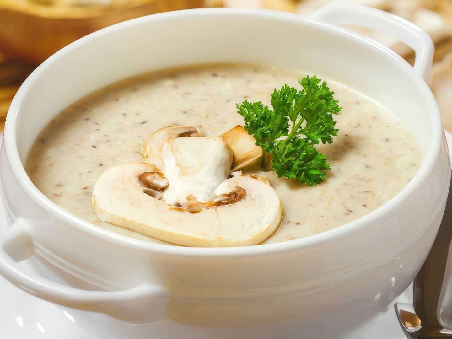 شوربة كريمة الفطر