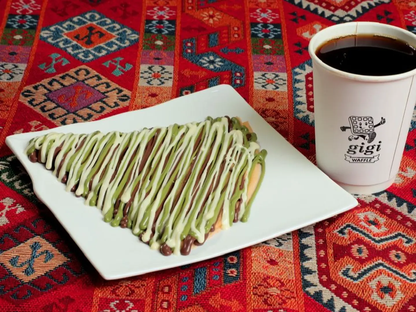 كريب مكس مع قهوة عربي