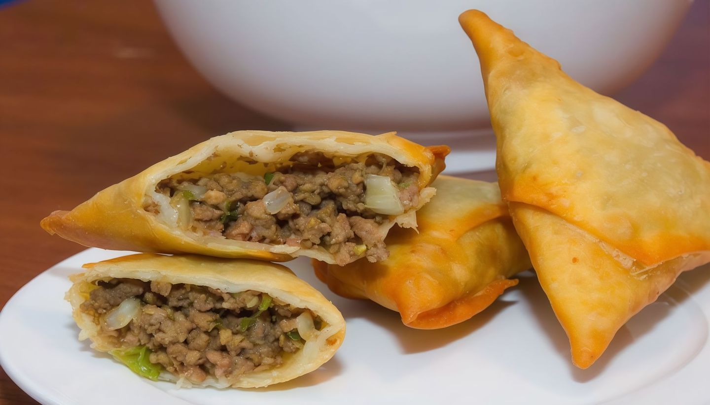 سمبوسة لحم