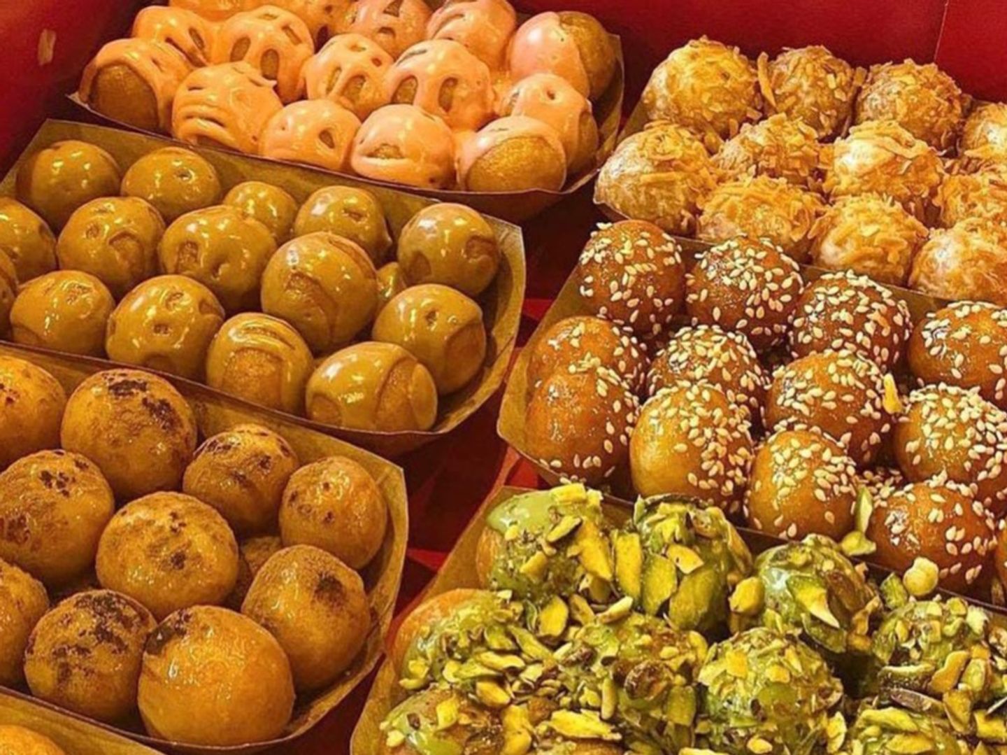 لقيمات
