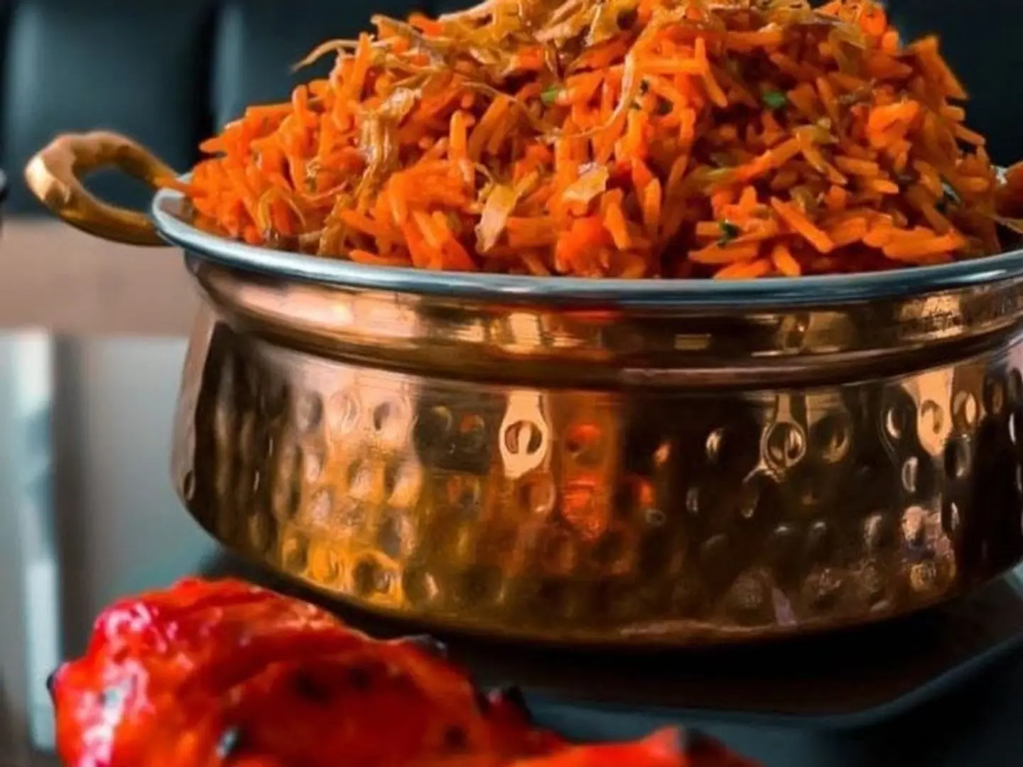 برياني دجاج مكاني كبير