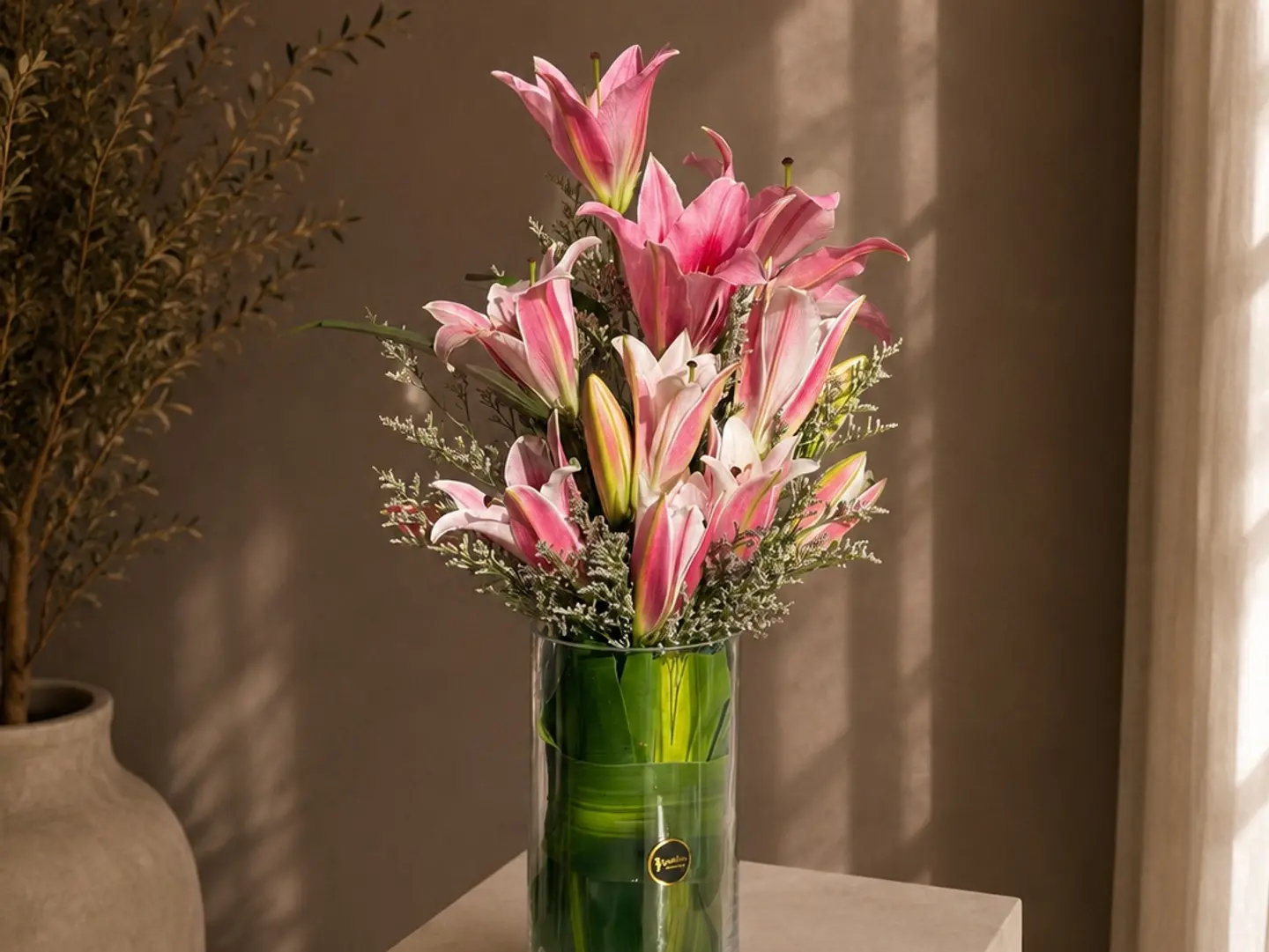 Vase Of Kasablanca