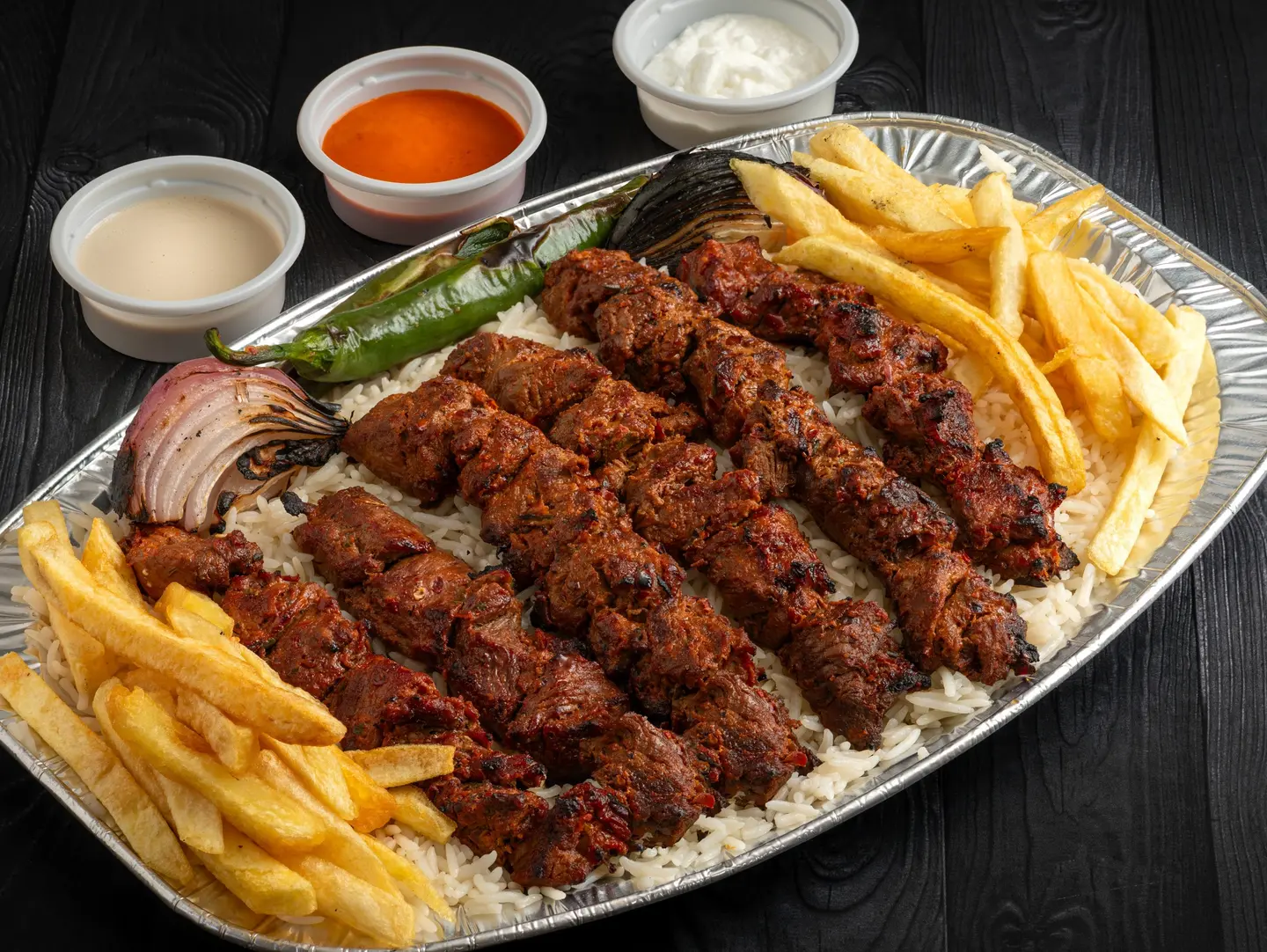 12 سيخ اوصال لحم مع الرز