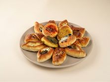 فطاير شامية مشكلة نصف كيلو