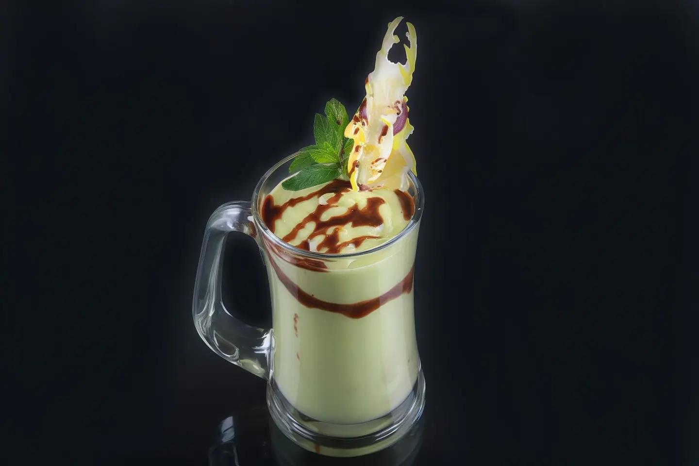 أفوكادو بالحليب