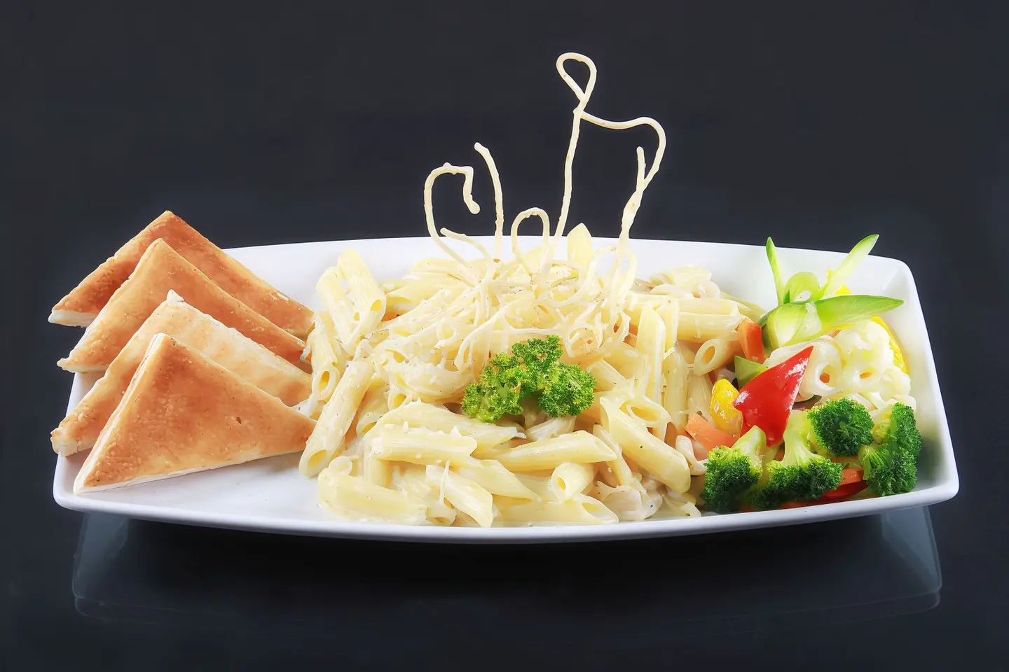 دجاج بيني باستا التيكا