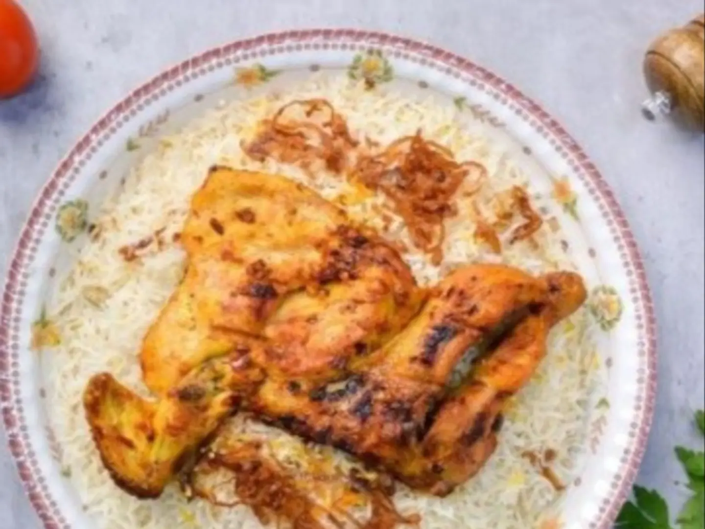 دجاج مظبي - حبه كاملة مع رز بشاور