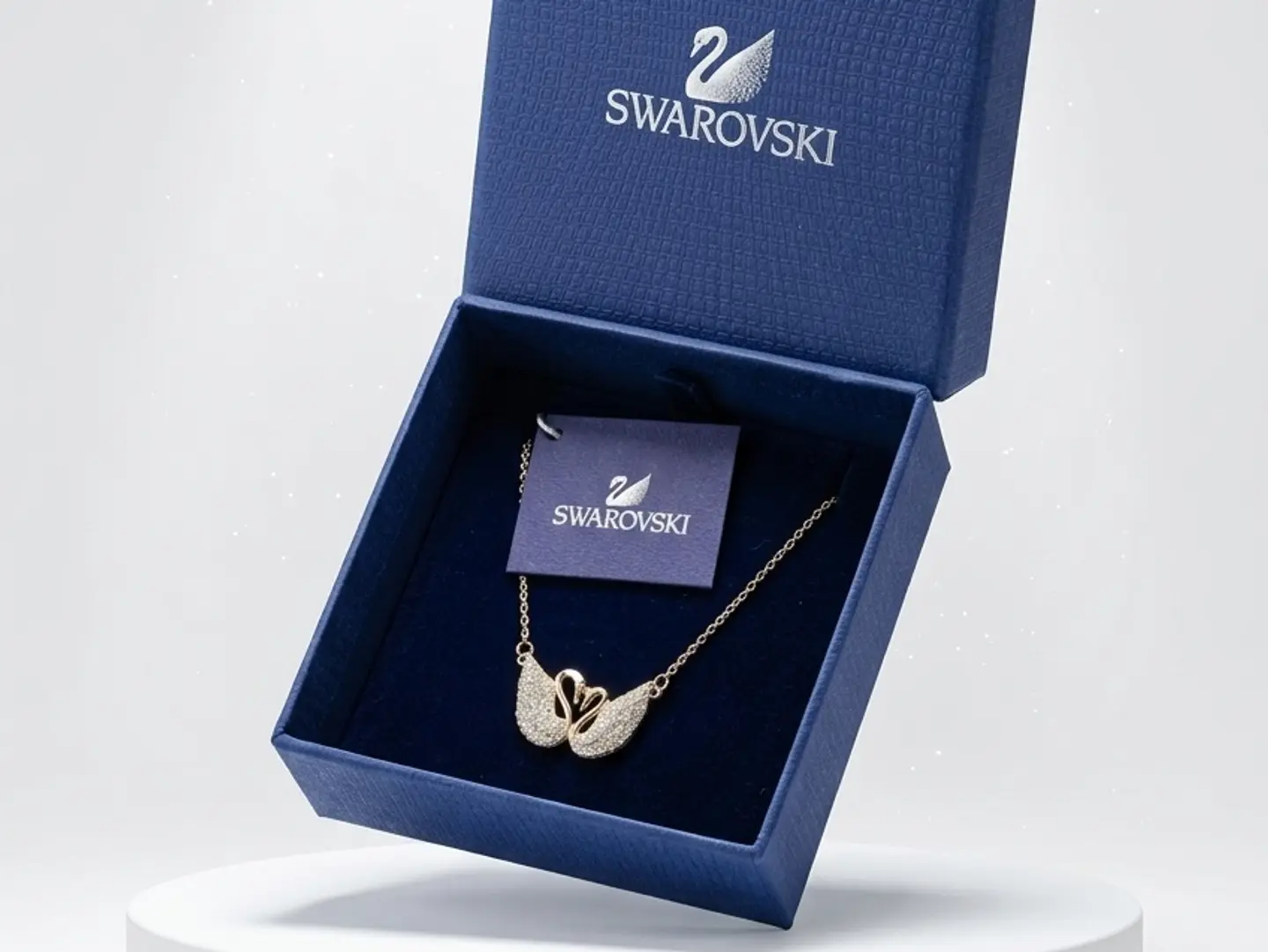 Swarovski Swan Elegance Necklace