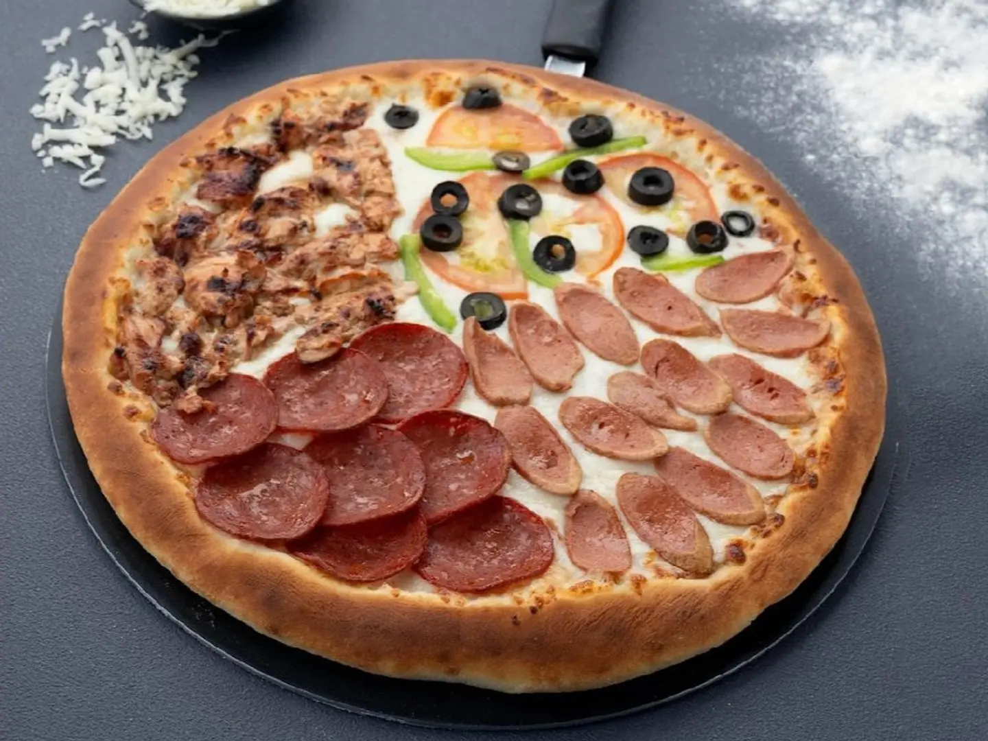 بيتزا سبيشل