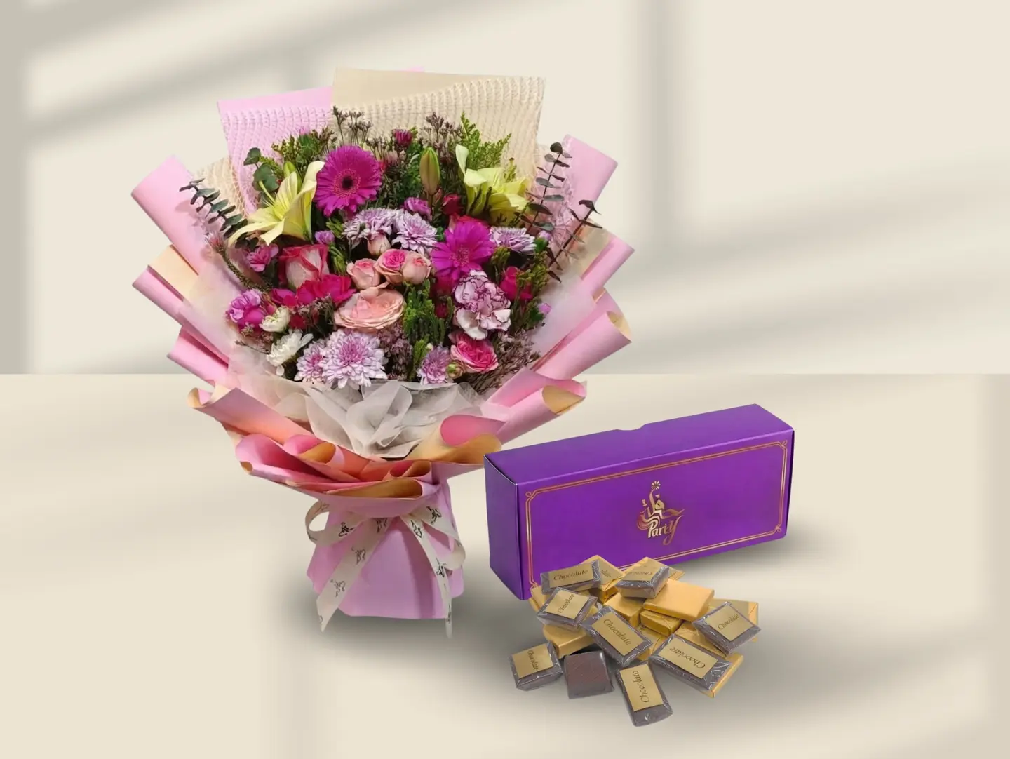 Royal Floral Bouquet With Luxury Chocolate