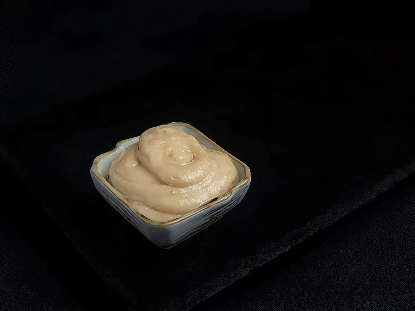 صوص رويال