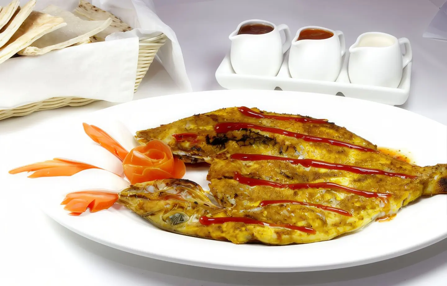 سمك مشوي بالصوص
