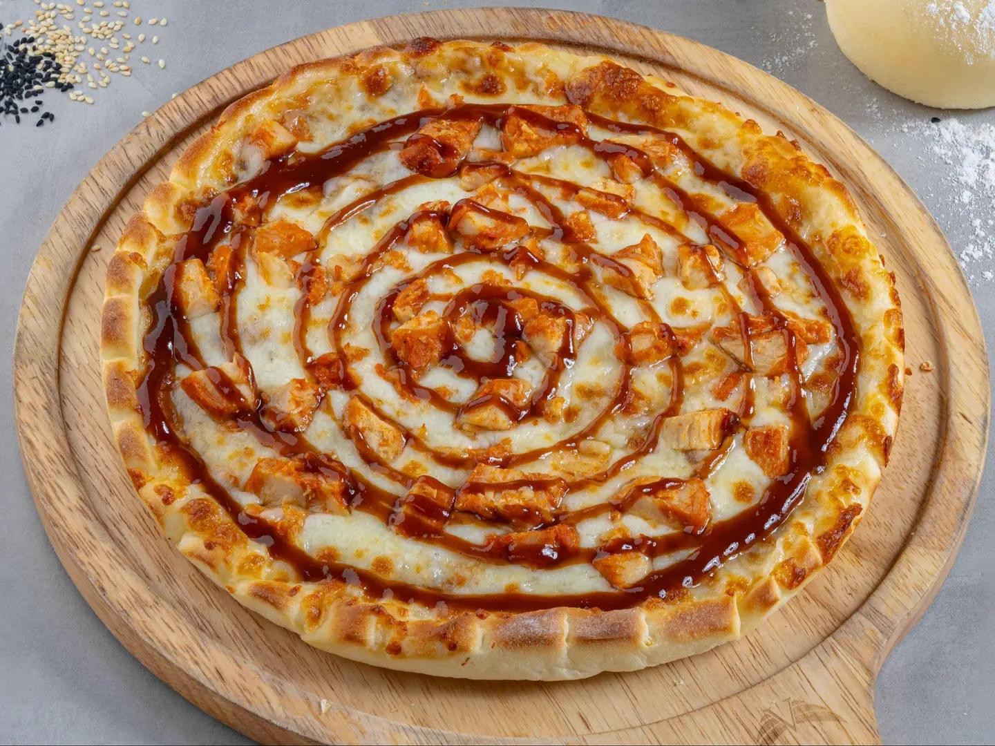 بيتزا باربيكيو دجاج كبير