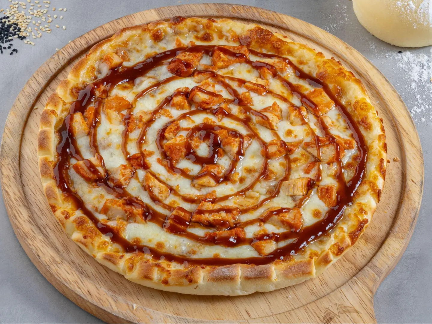 بيتزا باربيكيو دجاج صغير