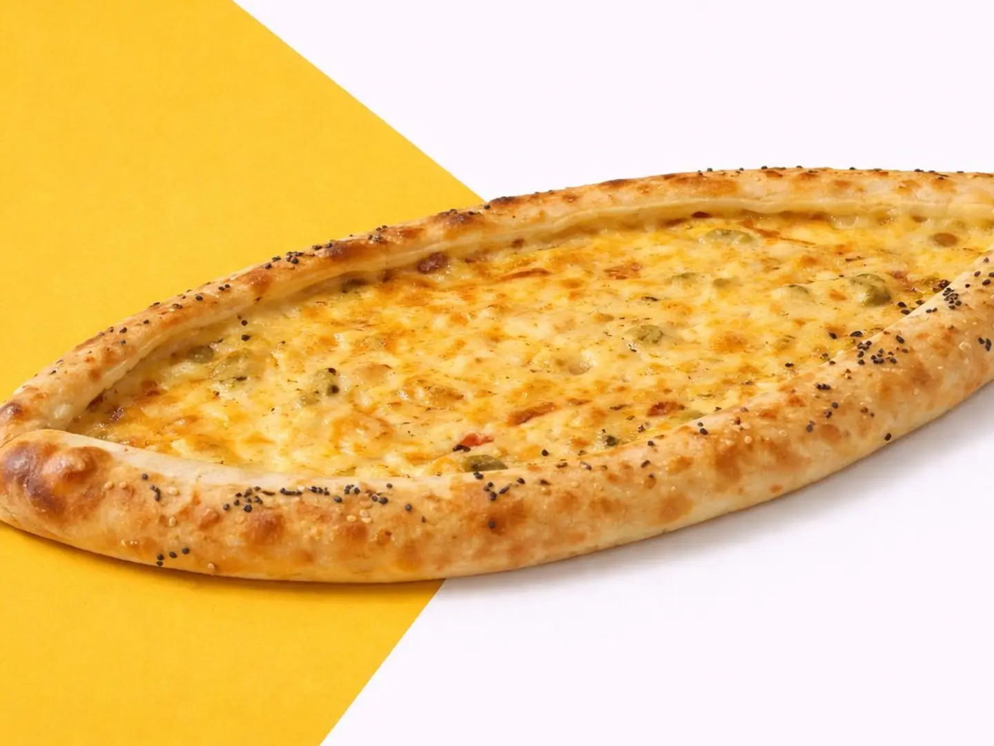 منقوشة حبن مع الزيتون الحار