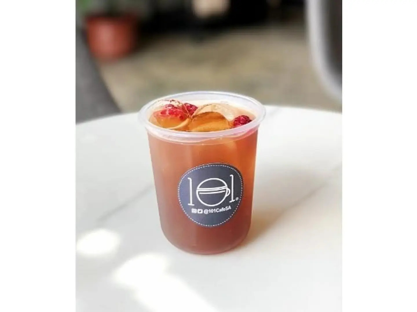 خوخ شاي مثلج